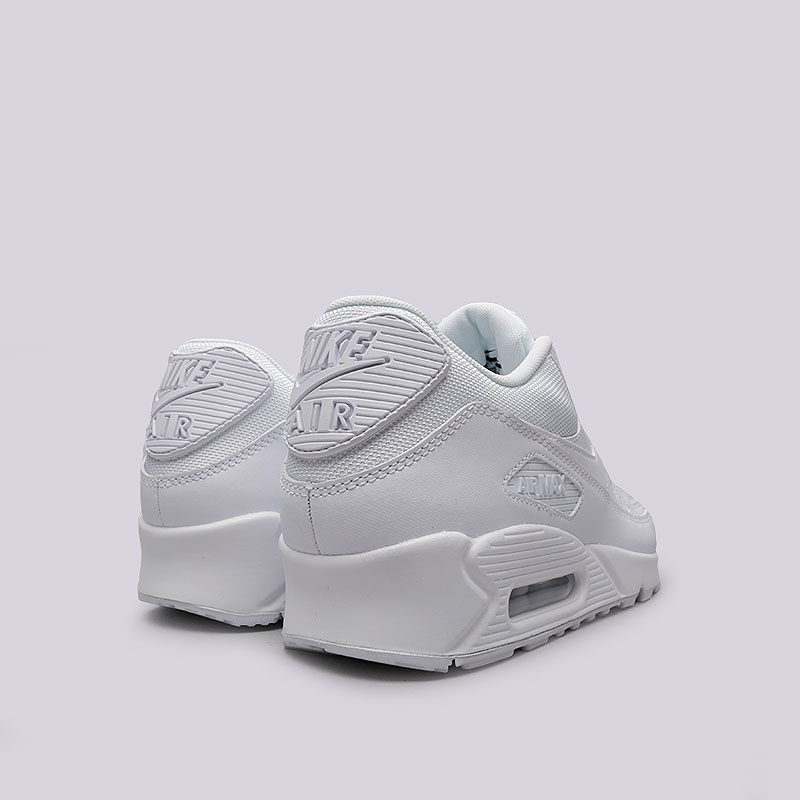 мужские белые кроссовки Nike Air Max 90 Essential 537384-111 - цена, описание, фото 4